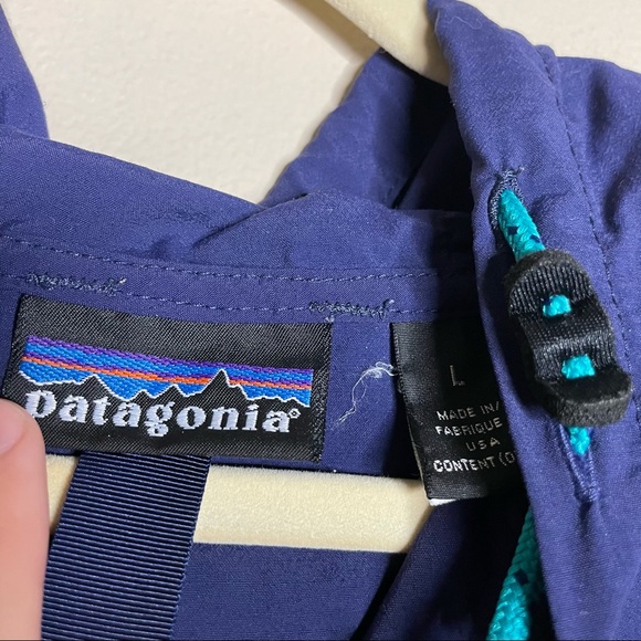 Patagonia Windbreaker - Picture 2 of 5